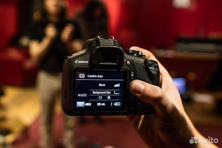 Фотоаппарат Canon EOS 2000D Kit EF-S 18-55mm III