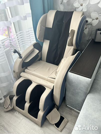 Массажное кресло