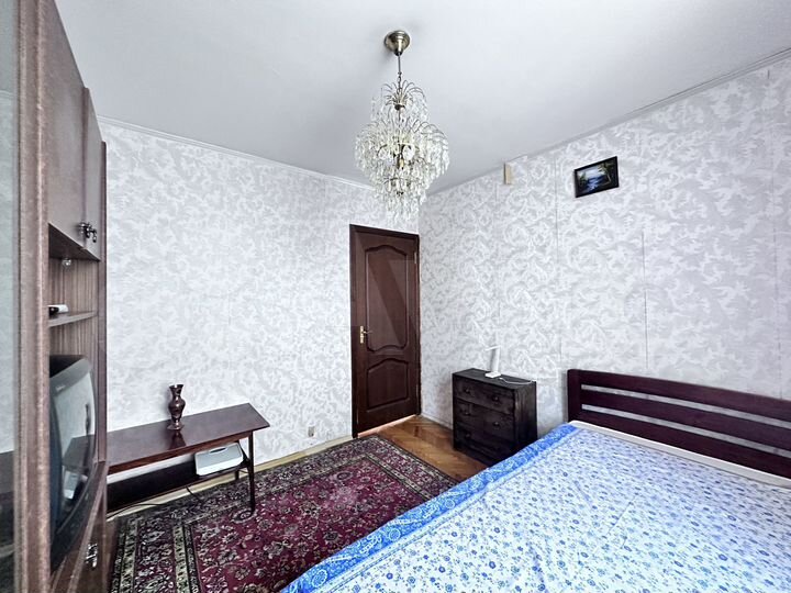 2-к. квартира, 45 м², 4/12 эт.