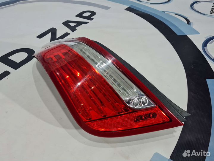 Фонарь левый Jaguar Xj Long 351