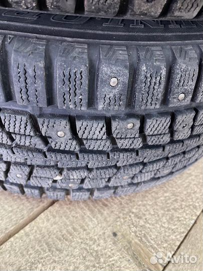 R16 Dunlop SP Winter Ice02 205/55, PCD 5x114.3 DIA 24