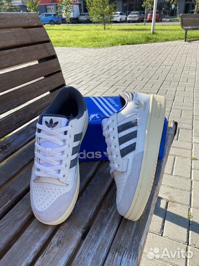 Кроссовки Adidas forum 84 low