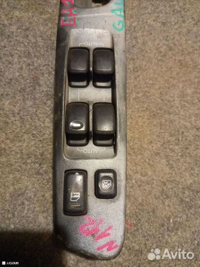 Блок упр. стеклоподьемниками на mitsubishi galant