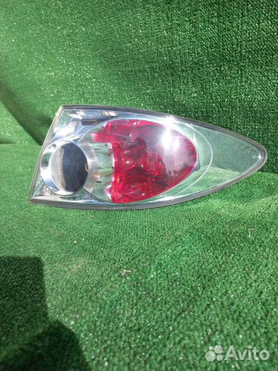 Фонарь задний правый mazda 6 gg