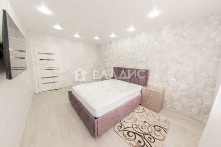 2-к. квартира, 60 м², 8/10 эт.