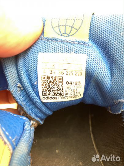 Кроссовки adidas