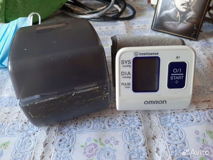 Тонометр автоматический omron на запястье