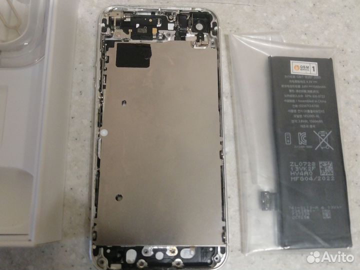 Запчасти на айфон 5s