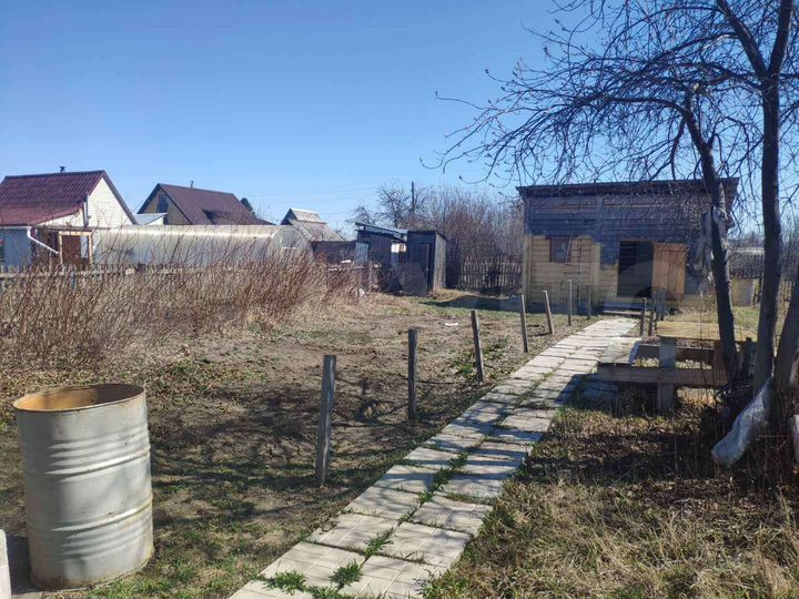 Дом 35 м² на участке 6 сот.