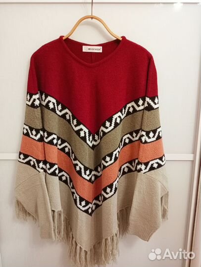 Пончо женское шерстяное