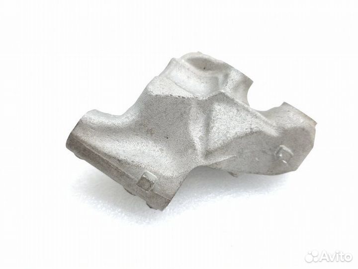 Кронштейн генератора Nissan Teana L33 2.5 QR25DE