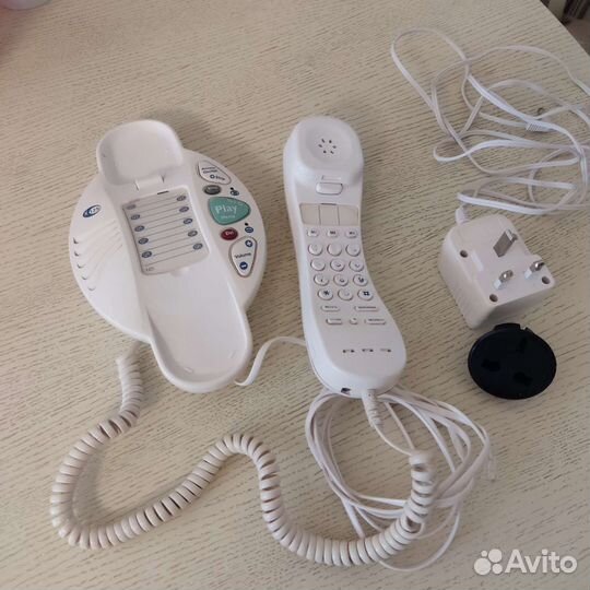 Телефон проводной