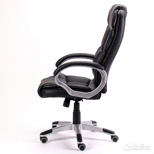 Кресло руководителя с режимом качания
