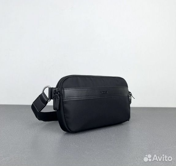 Сумка поясная Tumi 66706DO Canton Slim Waist Pack