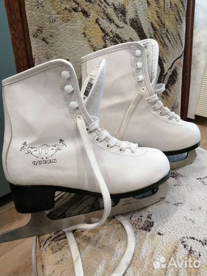 Коньки фигурные