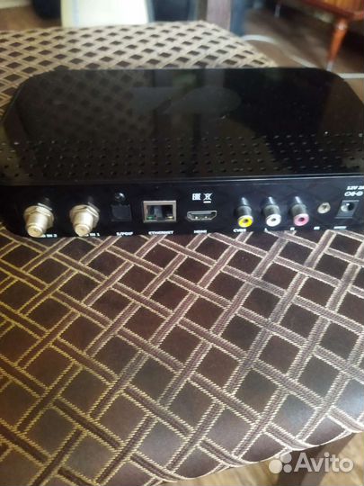 Цифровая тв приставка триколор