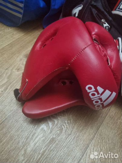 Шлемрокки, перчатки боксёрские, ракушки кикбоксинг