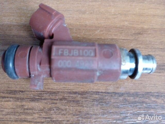 Форсунка инжекторная Nissan Maxima A33