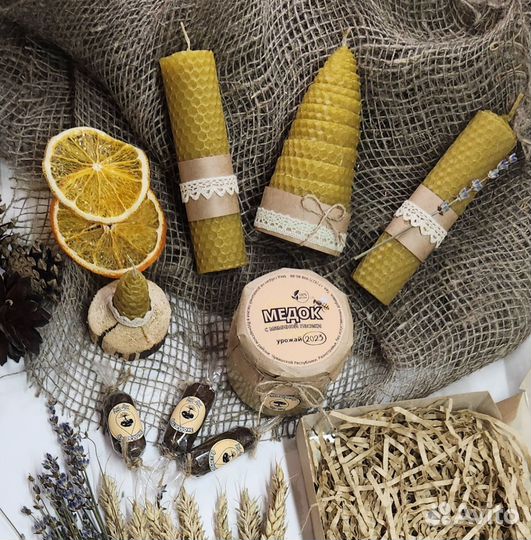 Эко набор из восковых свечей и меда