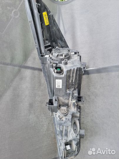 Фара правая Solaris 2 оригинал 92102H5500