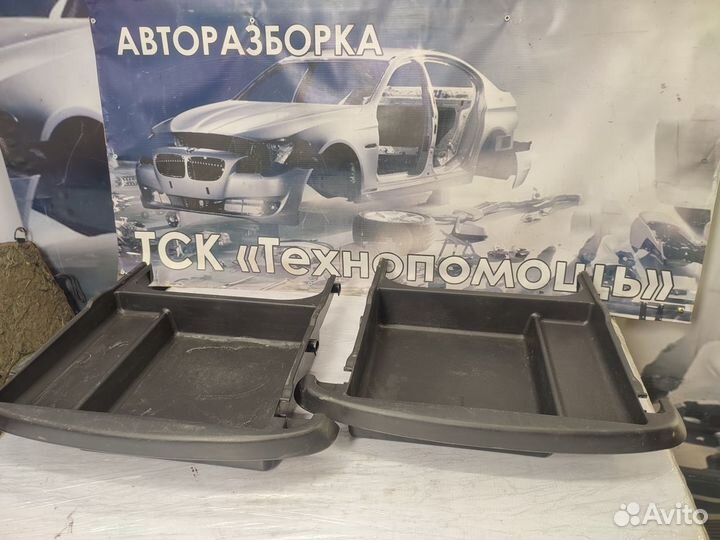 Ящик под пассажирское сиденье Peugeot 307