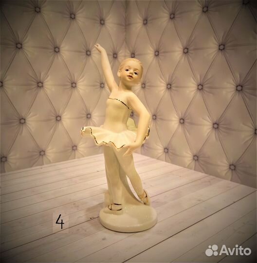 Фарфоровая статуэтка Будущая прима балерина