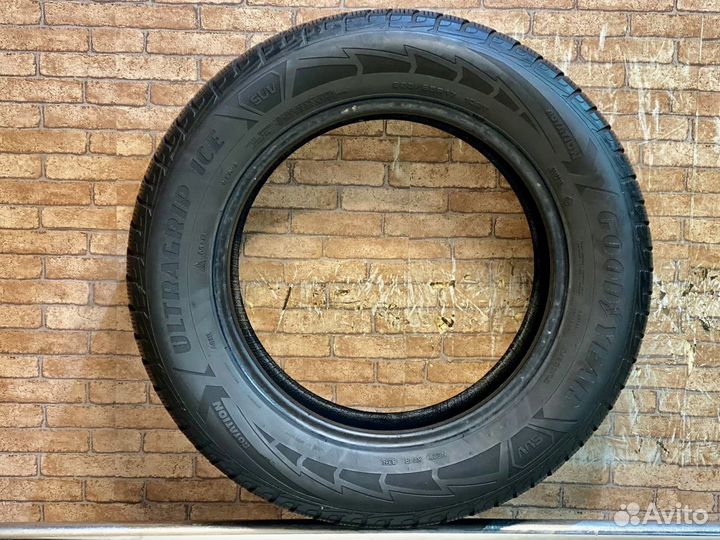 Goodyear UltraGrip Ice SUV Gen-1 225/65 R17