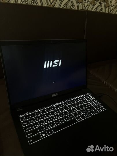 Ноутбук msi modern 15