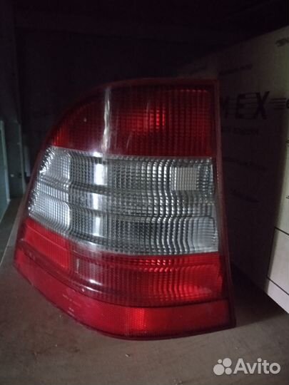 Фонарь задний левый mercedes w163
