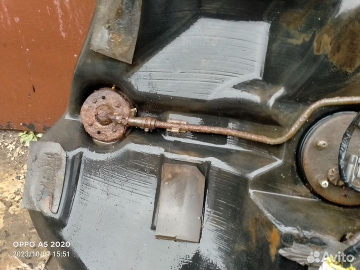 Бензобак Mazda Xedos 9, Millenia