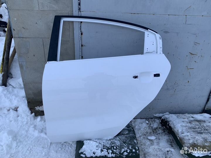 Дверь задняя левая Kia Rio 4 Оригинал 2017-2021