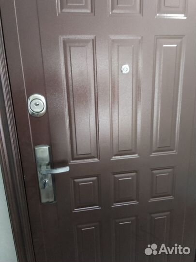 Дверь входная железная бу