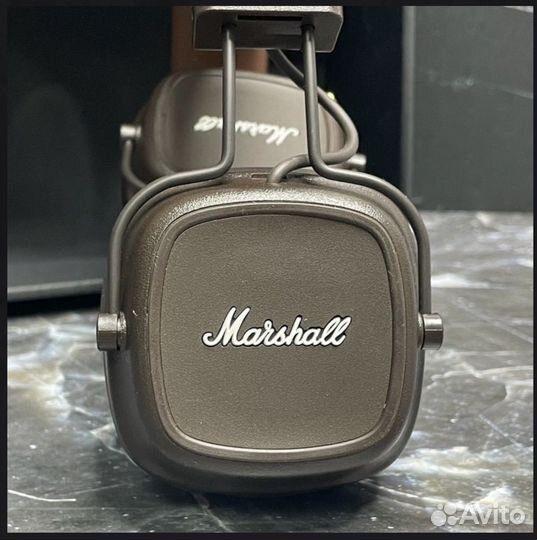 Marshall major 4