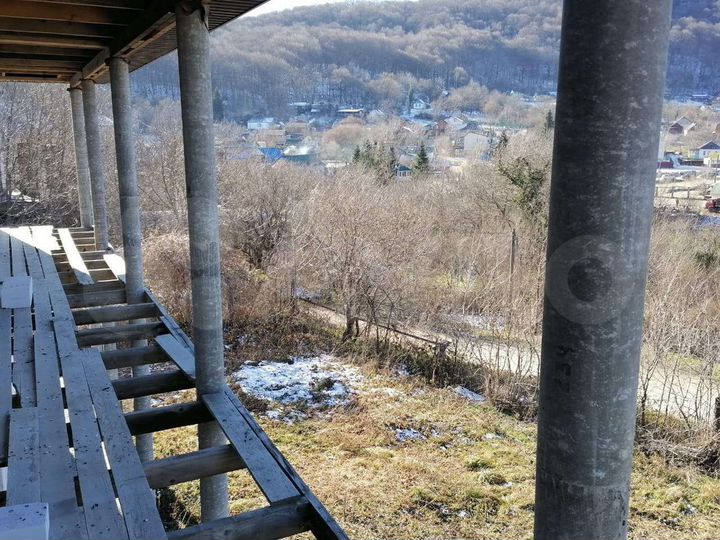 Дом 400 м² на участке 14 сот.