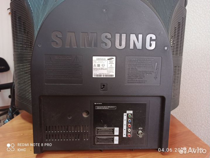 Телевизор Samsung