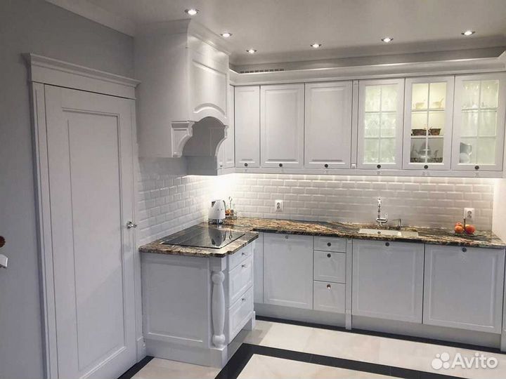 Кухня новая