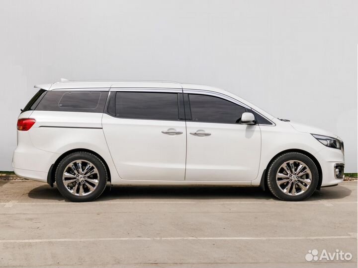 Kia Carnival 2.2 AT, 2017, 83 778 км