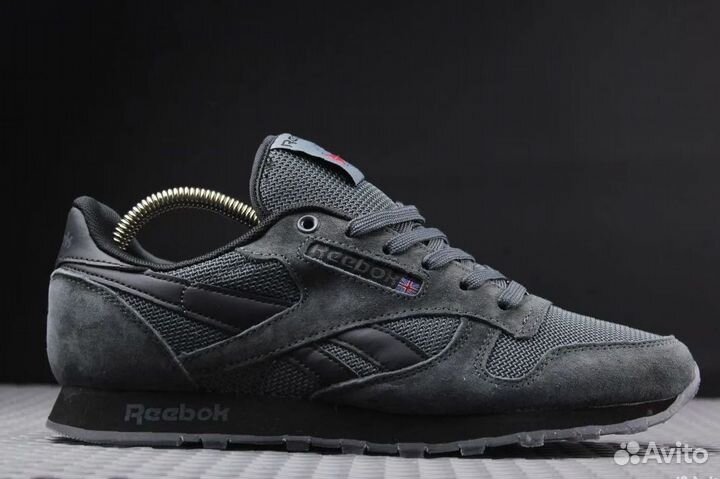 Кроссовки Reebok classic