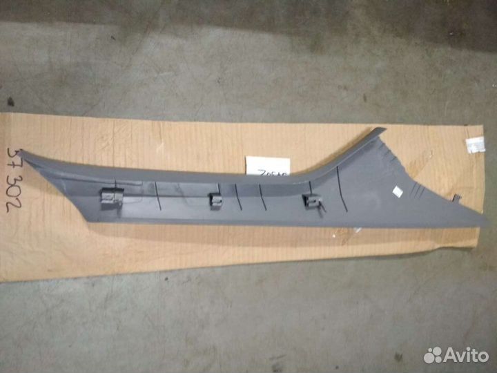 Накладка стойки лобового стек.W906 A906692000