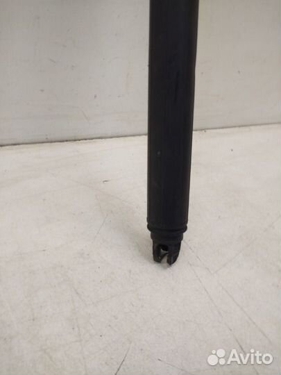 Электропривод крышки багажника задний Volkswagen