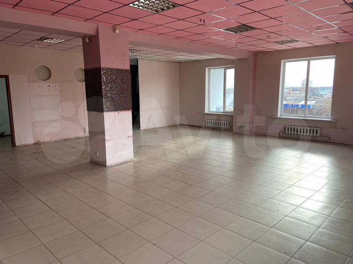 Торговая площадь, 145 м²