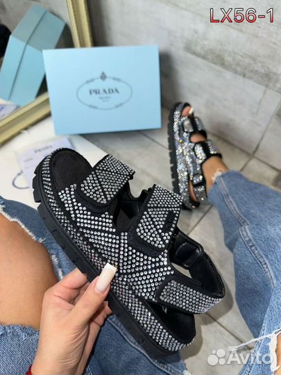 Сандалии prada