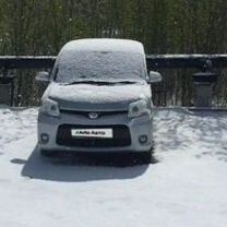 Toyota Sienta 1.5 CVT, 2013, 160 000 км, с пробегом, цена 998 000 руб.