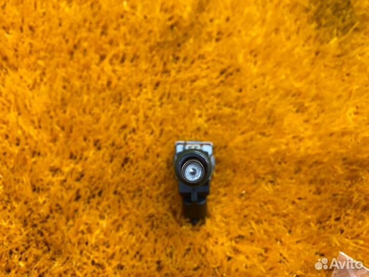 Форсунка топливная Mercedes-Benz M-Class W164