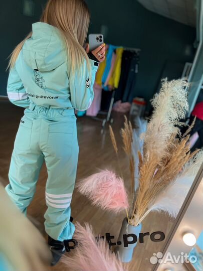 Комбинезон женский голубой