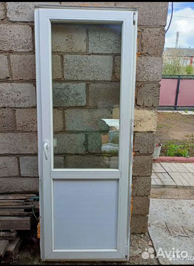 Двери пвх б/у