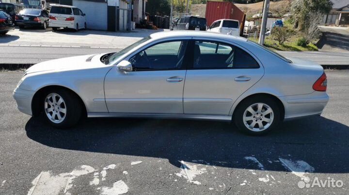 Авто на разбор Mercedes-Benz E-Class W211 272.922