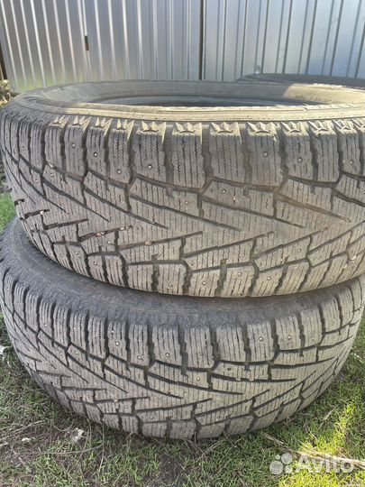 Roadstone Winguard WinSpike SUV 265/60 R18