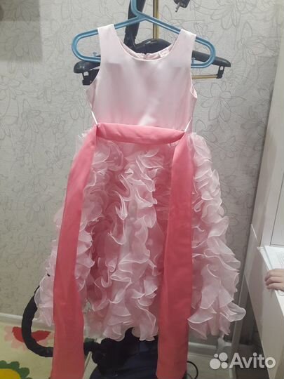 Платье для девочки на любой праздник