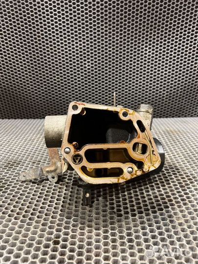 Кронштейн масляного фильтра Volkswagen Jetta 5 BSE